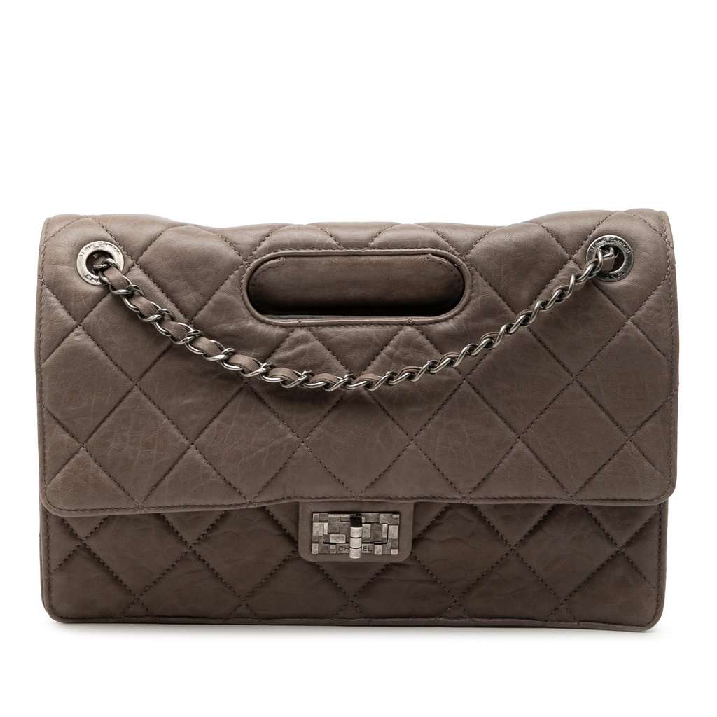 Chanel Paris Byzance Jumbo Washed Lambskin Take Away Flap Brown Leather Very good condition - Front View