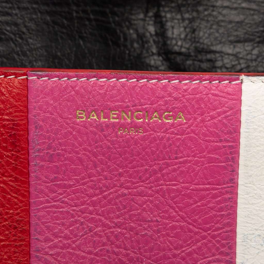 Balenciaga Lambskin Bazar Crossbody Pink Leather Very good condition - Box View