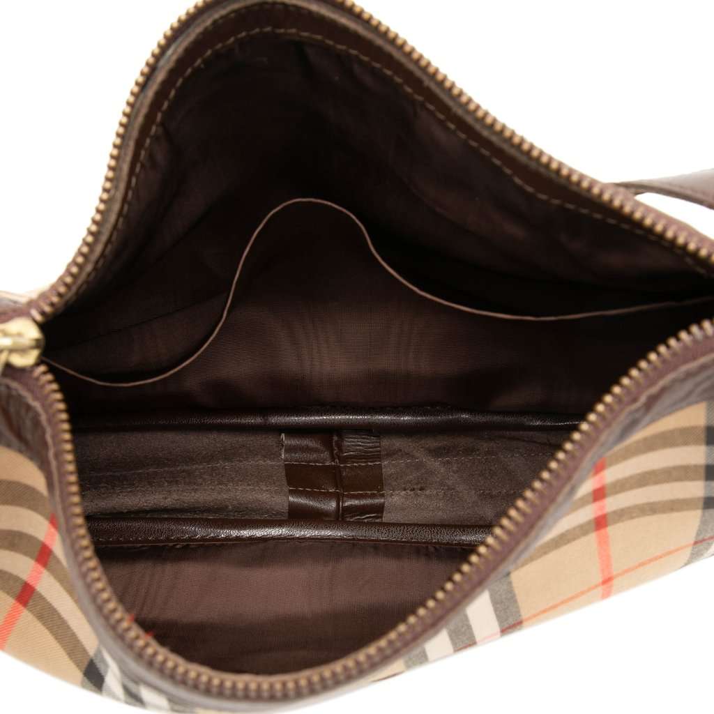 Burberry Haymarket Check Canvas Shoulder Bag Beige Very good - Model View