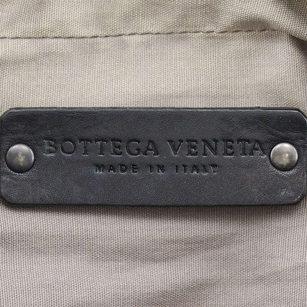 Bottega Veneta Nappa Intrecciato Belt Bag Black Leather Very good condition - Box View