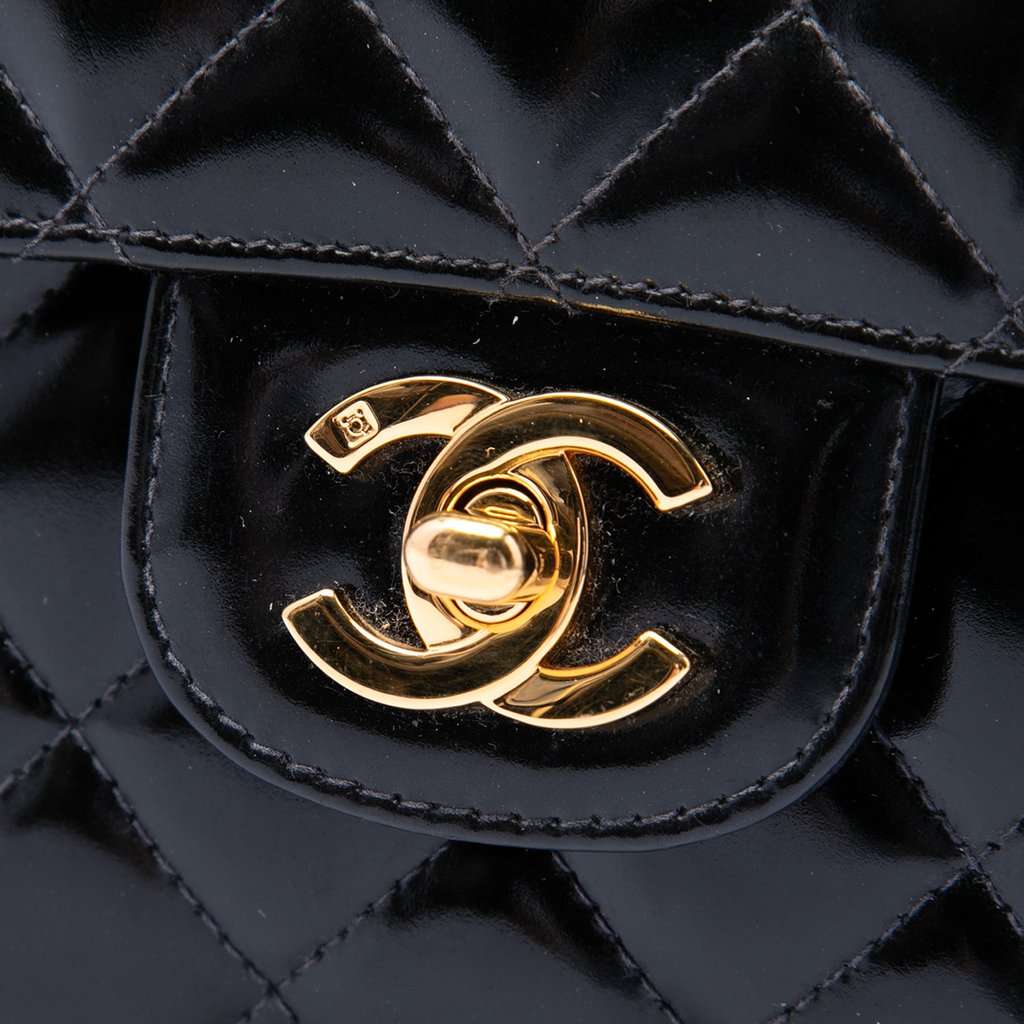 Chanel Medium CC Quilted Patent Rectangular Kelly Top Handle Bag Black Leather Very good condition - Box View