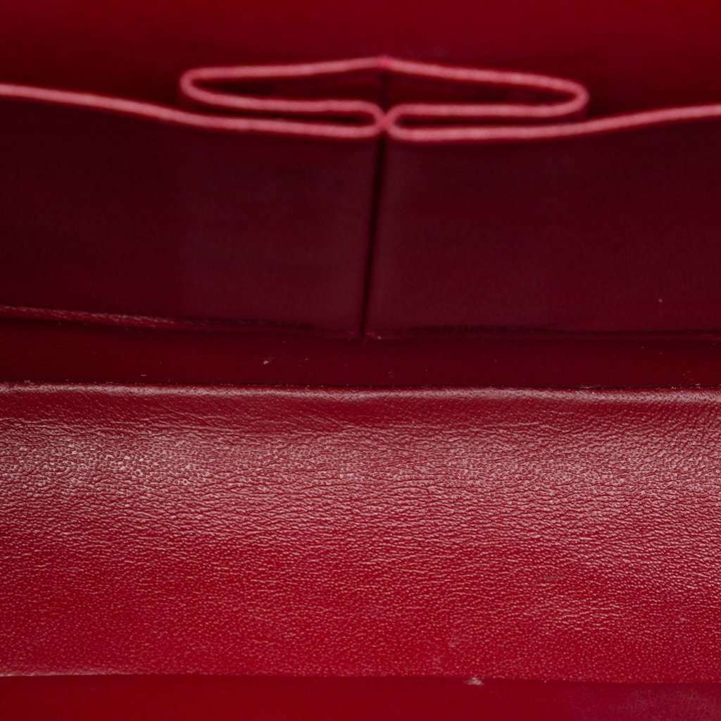 Chanel Medium Classic Caviar Double Flap Red Leather Very good - Model View