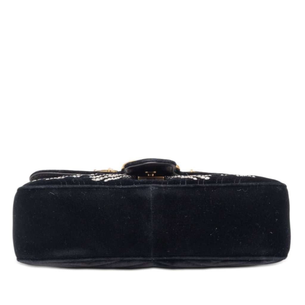 Gucci Medium GG Marmont Matelasse Velvet Crystal Embellished Shoulder Bag Black Very good condition - Inside View