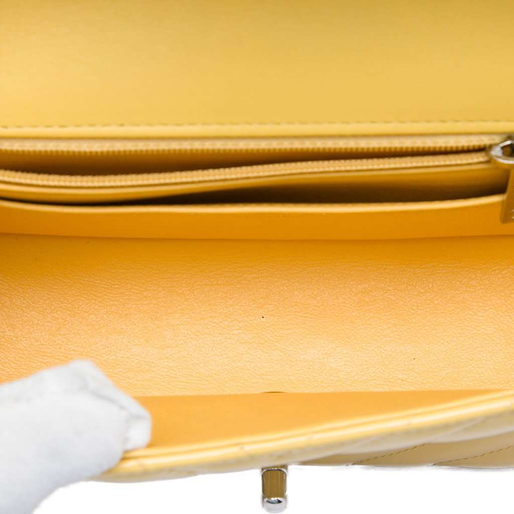 Chanel Mini Rectangular Classic Chevron Patent Single Flap Yellow Leather Very good condition - Model View