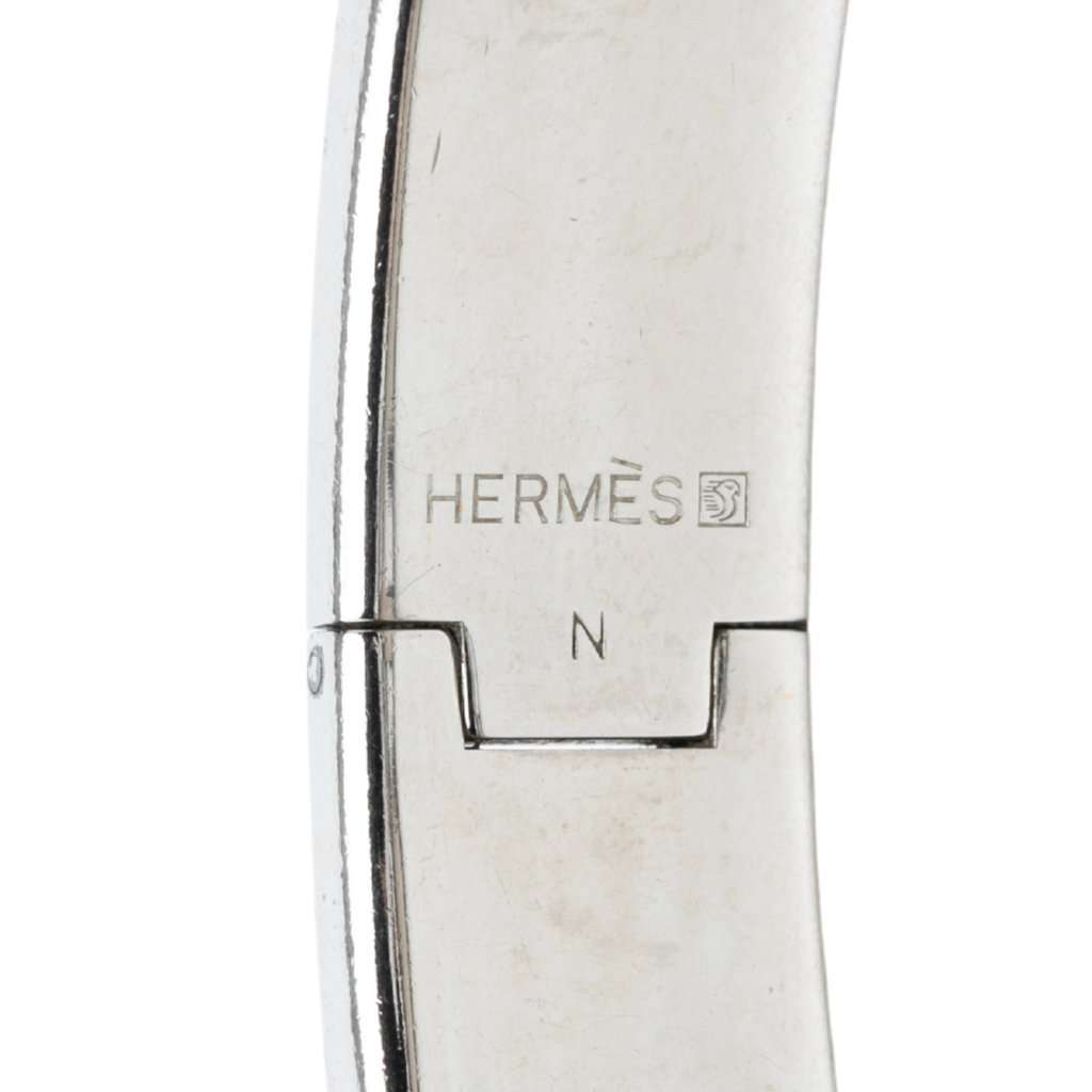 Hermès Narrow Enamel Clic H Bracelet PM Orange Very good - Model View