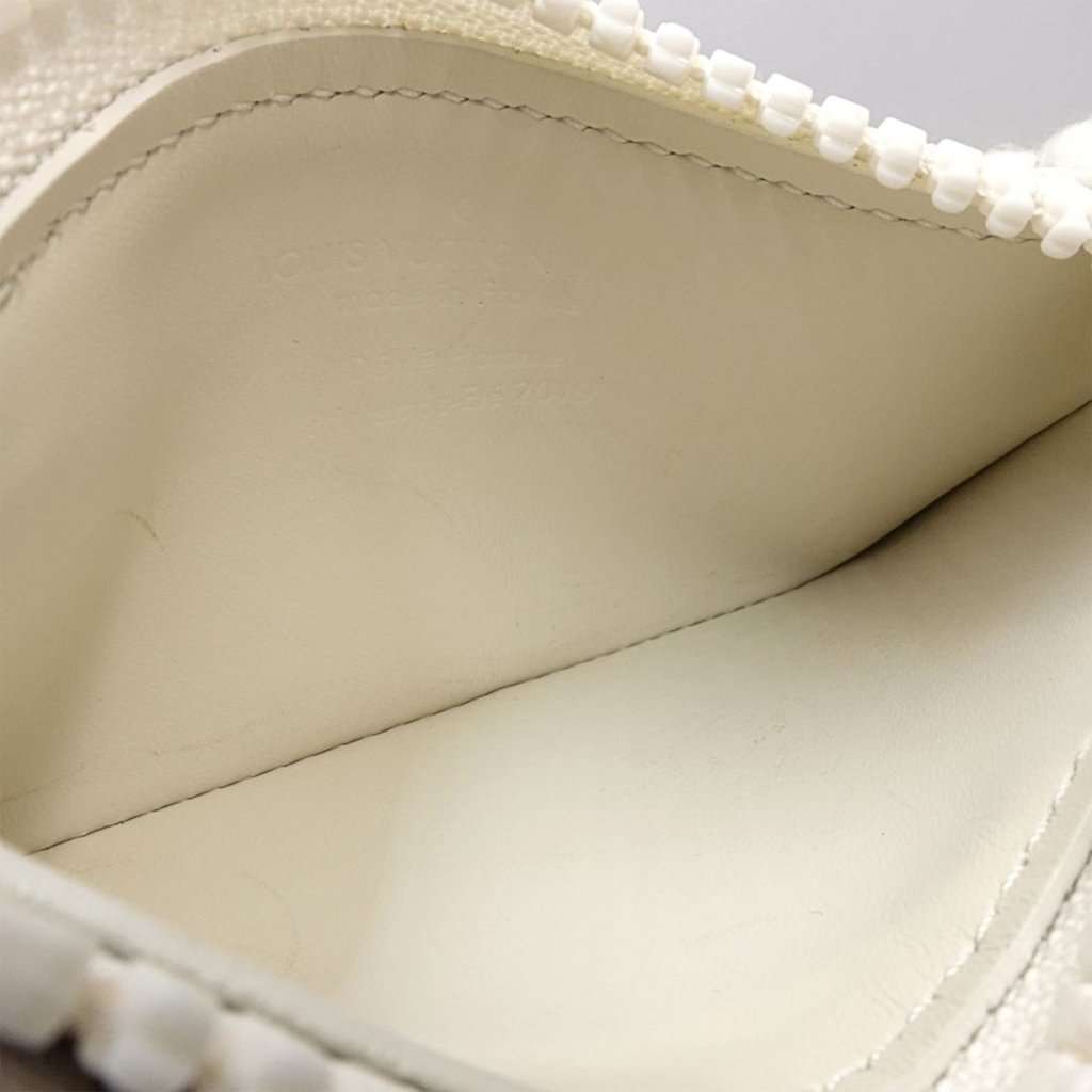 Louis Vuitton Monogram Empreinte Pochette Cles White Leather Very good - Box View