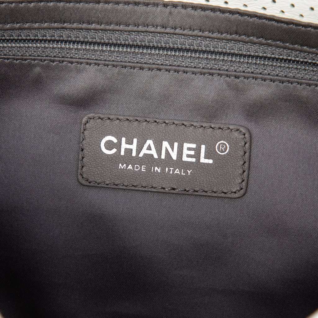 Chanel Small Perforated Calfskin Reissue 2.55 Drill Flap White Leather Very good - Box View