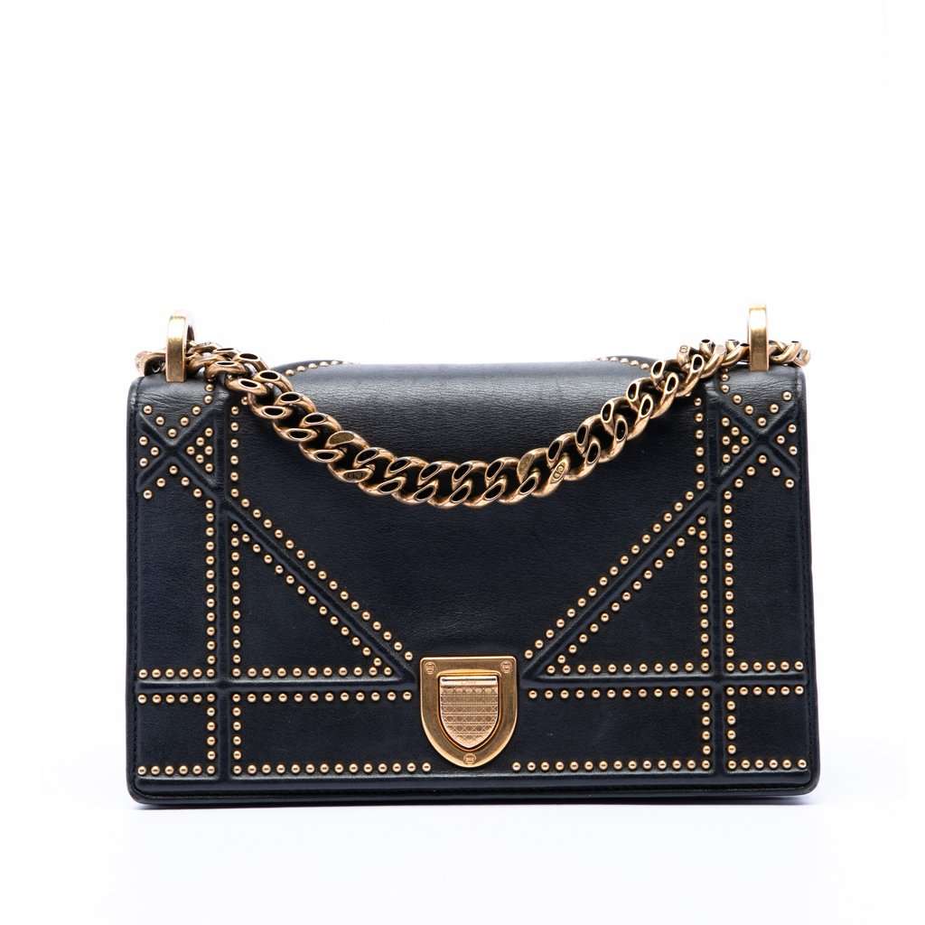 Dior Medium Studded Lambskin Diorama Flap Black Leather Very good condition - Front View
