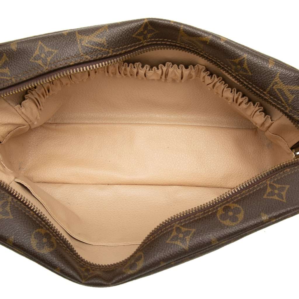 Louis Vuitton Monogram Trousse Toilette 28 Brown Very good condition - Model View