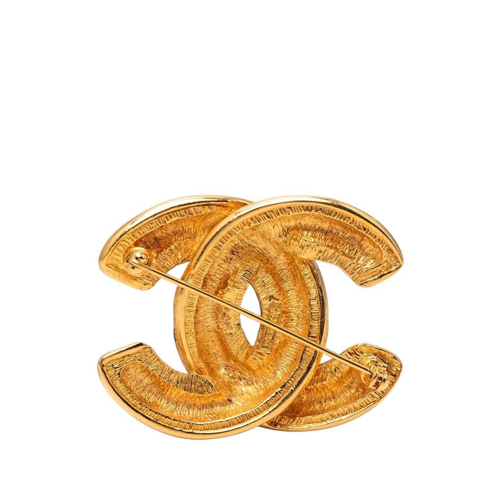 Chanel CC Gold Plated Quilted Brooch Gold Metal Very good condition - Back View