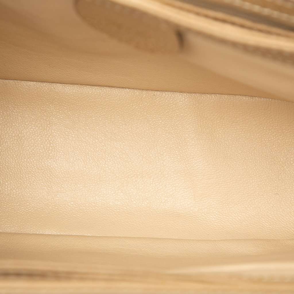Gucci Grained Calfskin Bamboo Satchel Beige Leather Very good - Model View