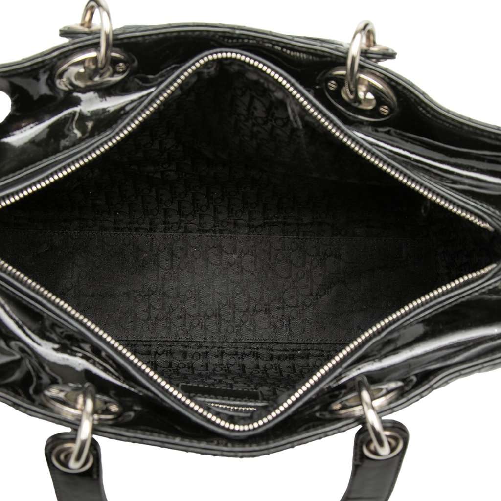Dior Large Patent Cannage Lady Dior Black Leather Very good condition - Model View