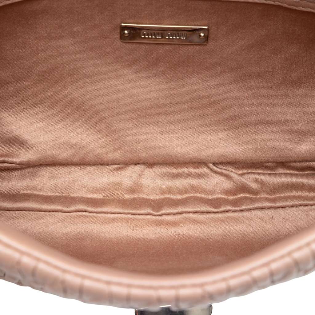 Miu Miu Matelasse Nappa Crystal Chain Satchel Brown Leather Very good condition - Model View