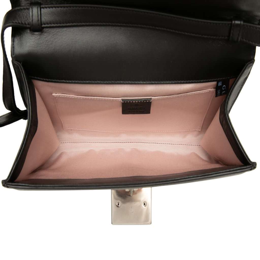 Gucci Calfskin Linea Matisse Interlocking G Crossbody Black Leather Very good condition - Model View