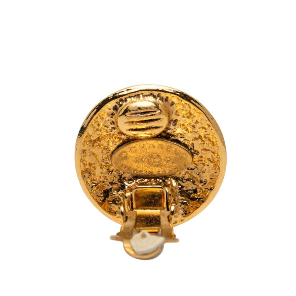 Chanel CC Gold Plated Round Clip On Earrings Gold Metal Very good condition - Inside View