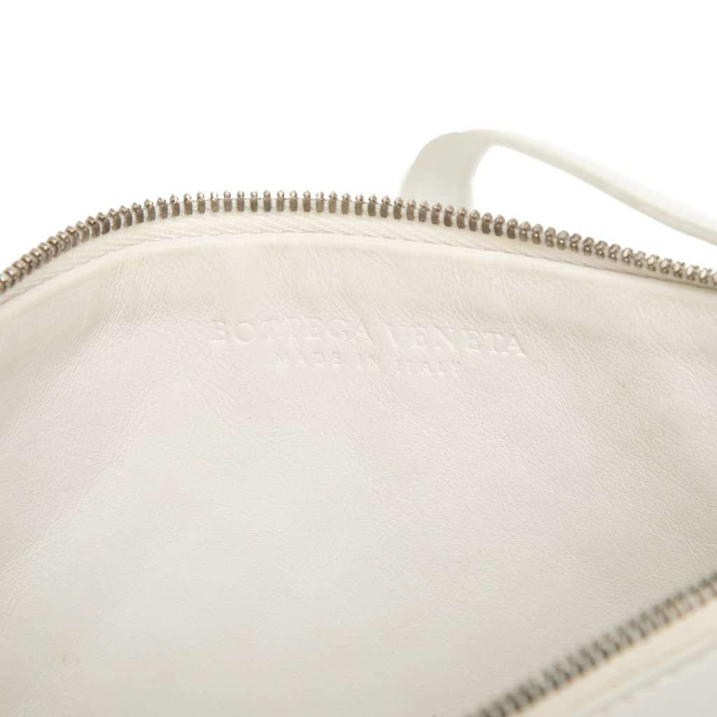 Bottega Veneta Leather Intrecciato Clutch White Leather Very good condition - Box View