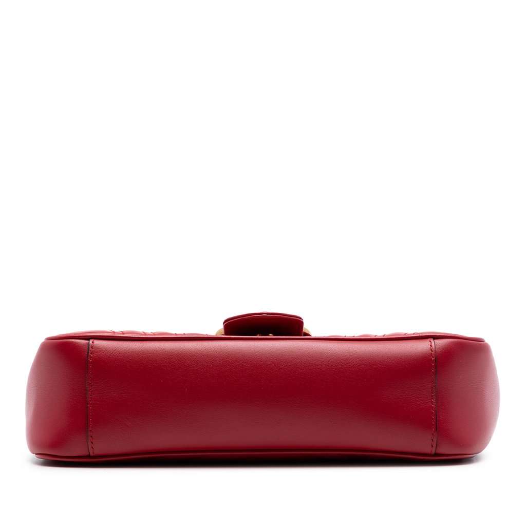 Gucci Medium GG Marmont Matelasse Calfskin Shoulder Bag Red Leather Very good condition - Inside View