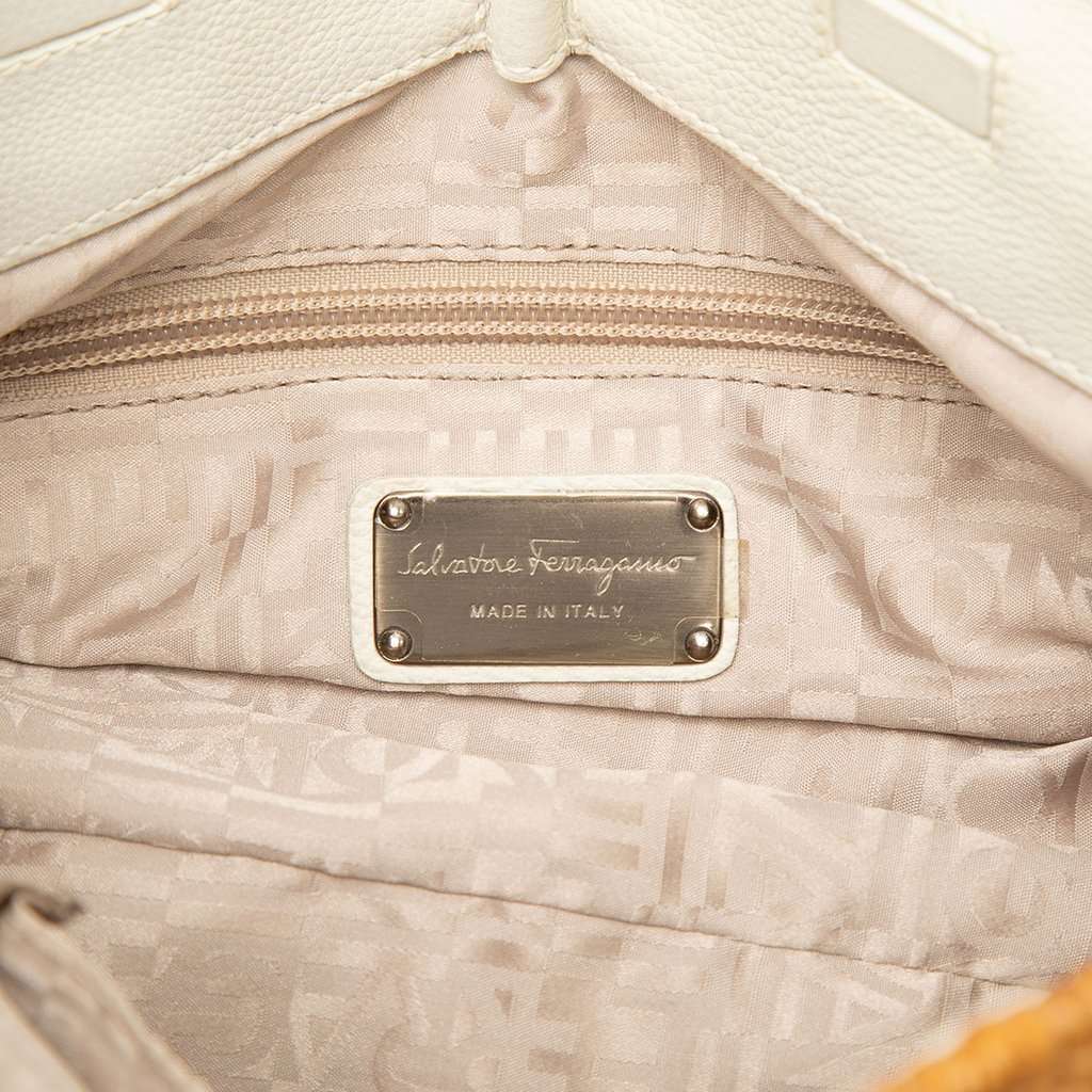 Ferragamo Leather and Wicker Shoulder Bag White Leather Very good condition - Box View