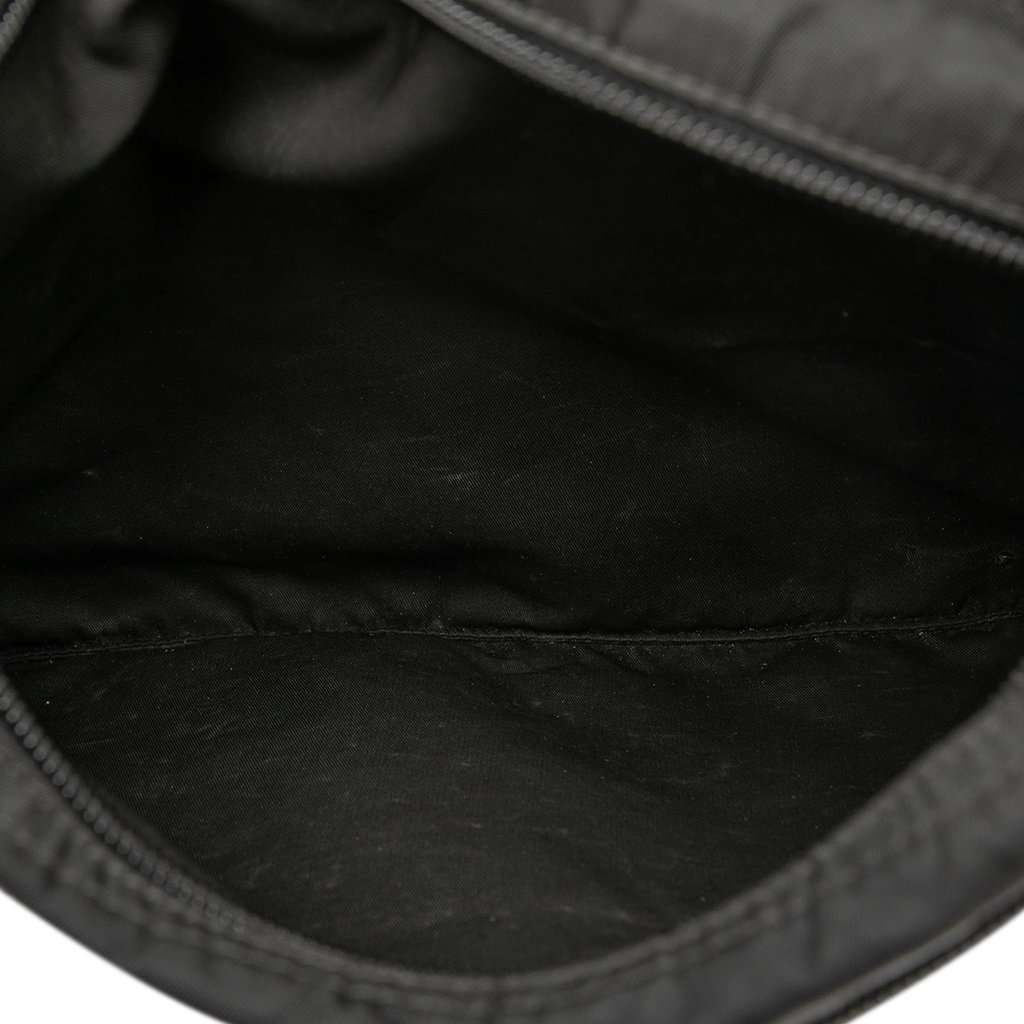 Prada Tessuto Zip Top Crossbody Black Very good condition - Model View