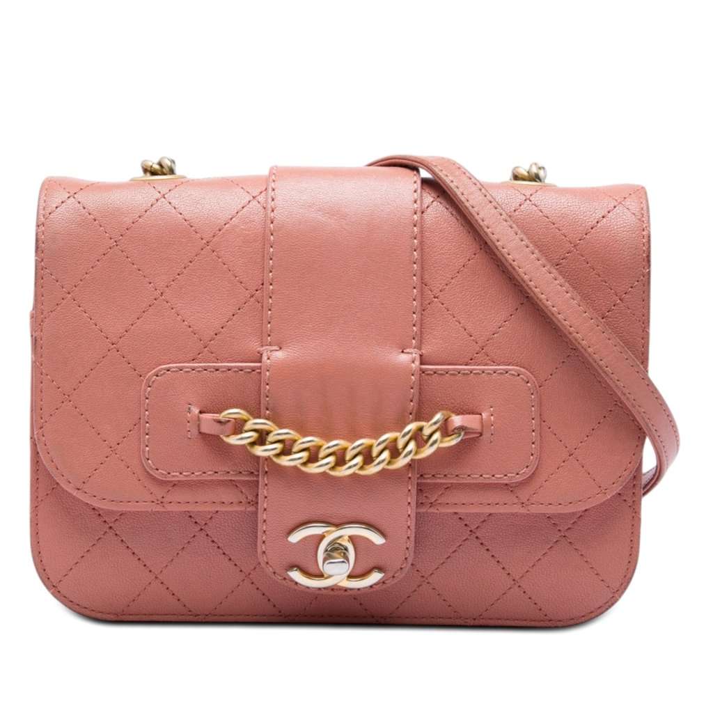Chanel Small Quilted Sheepskin Front Chain Flap Pink Leather Very good condition - Front View