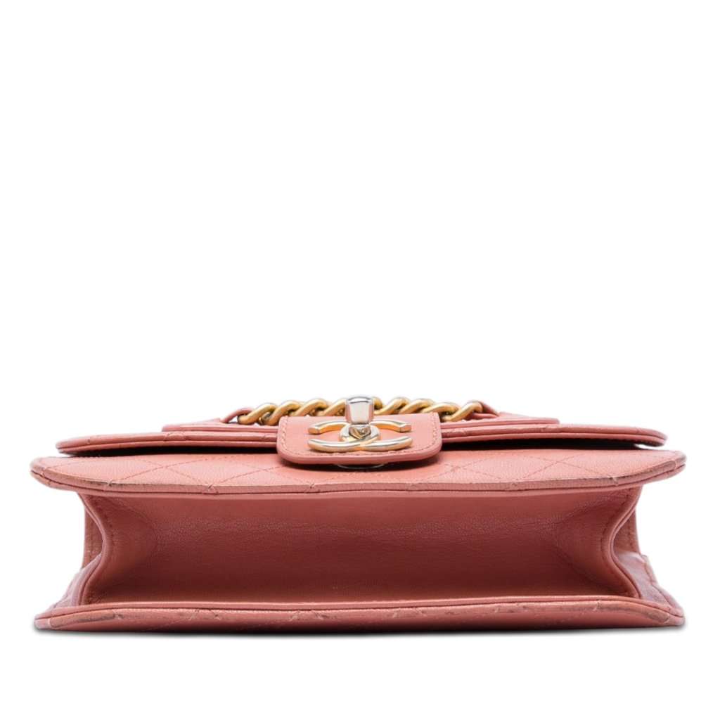 Chanel Small Quilted Sheepskin Front Chain Flap Pink Leather Very good condition - Inside View