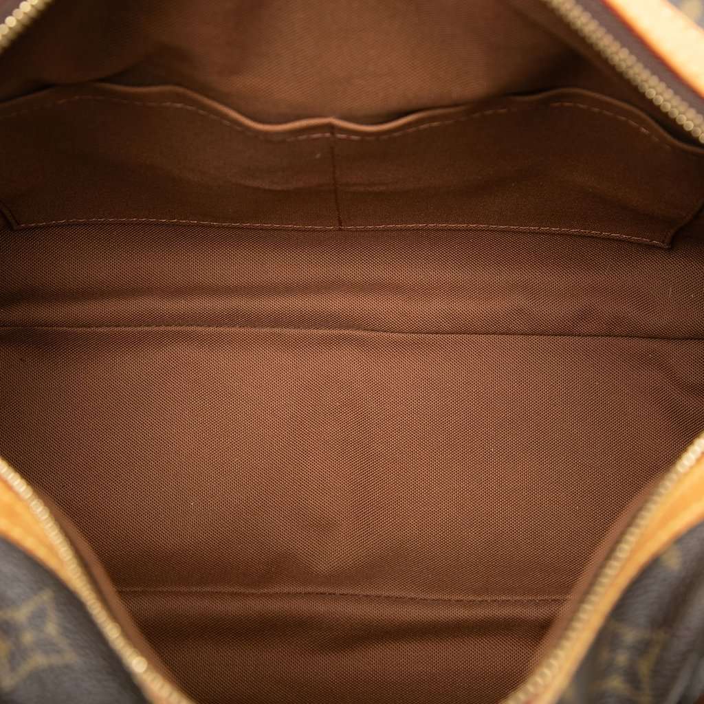 Louis Vuitton Monogram Stresa PM Brown Very good condition - Model View