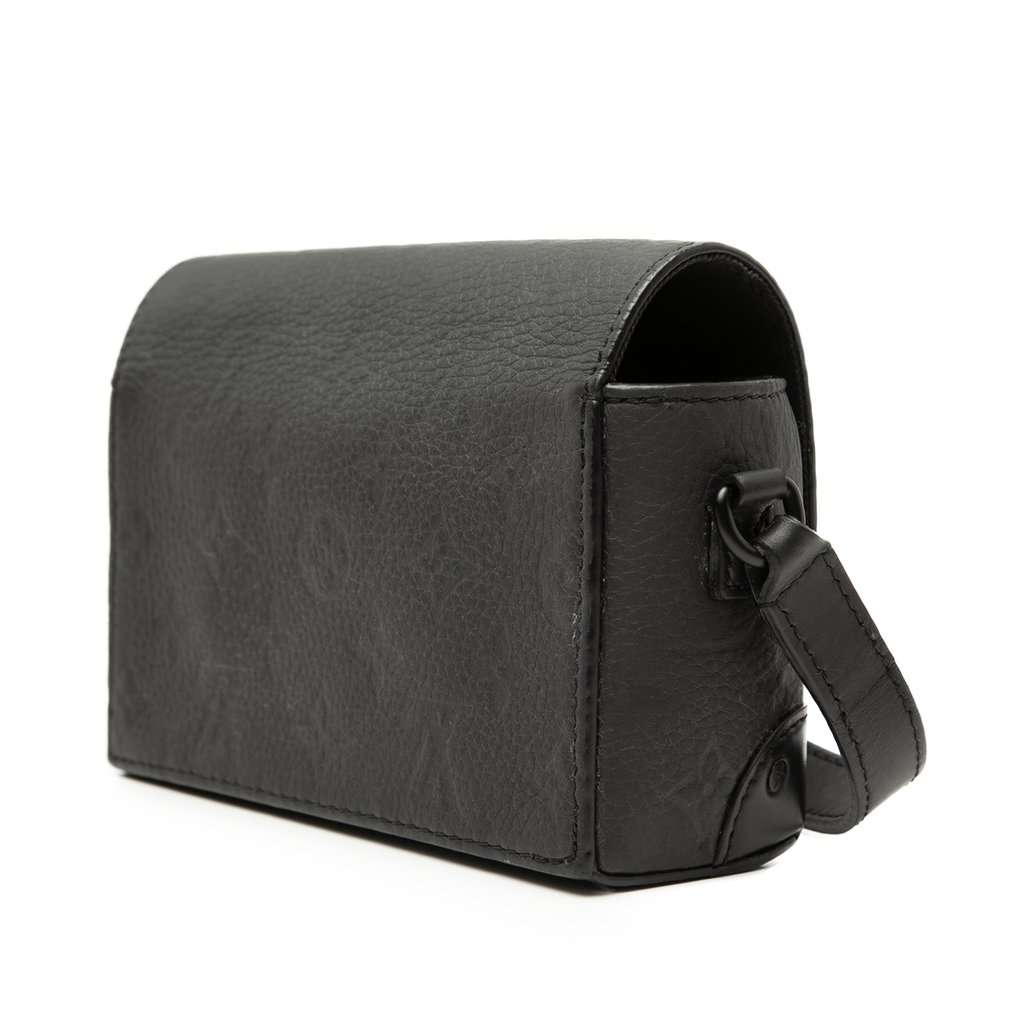 Louis Vuitton Monogram Taurillon Steamer Wearable Wallet Black Leather Very good - Back View