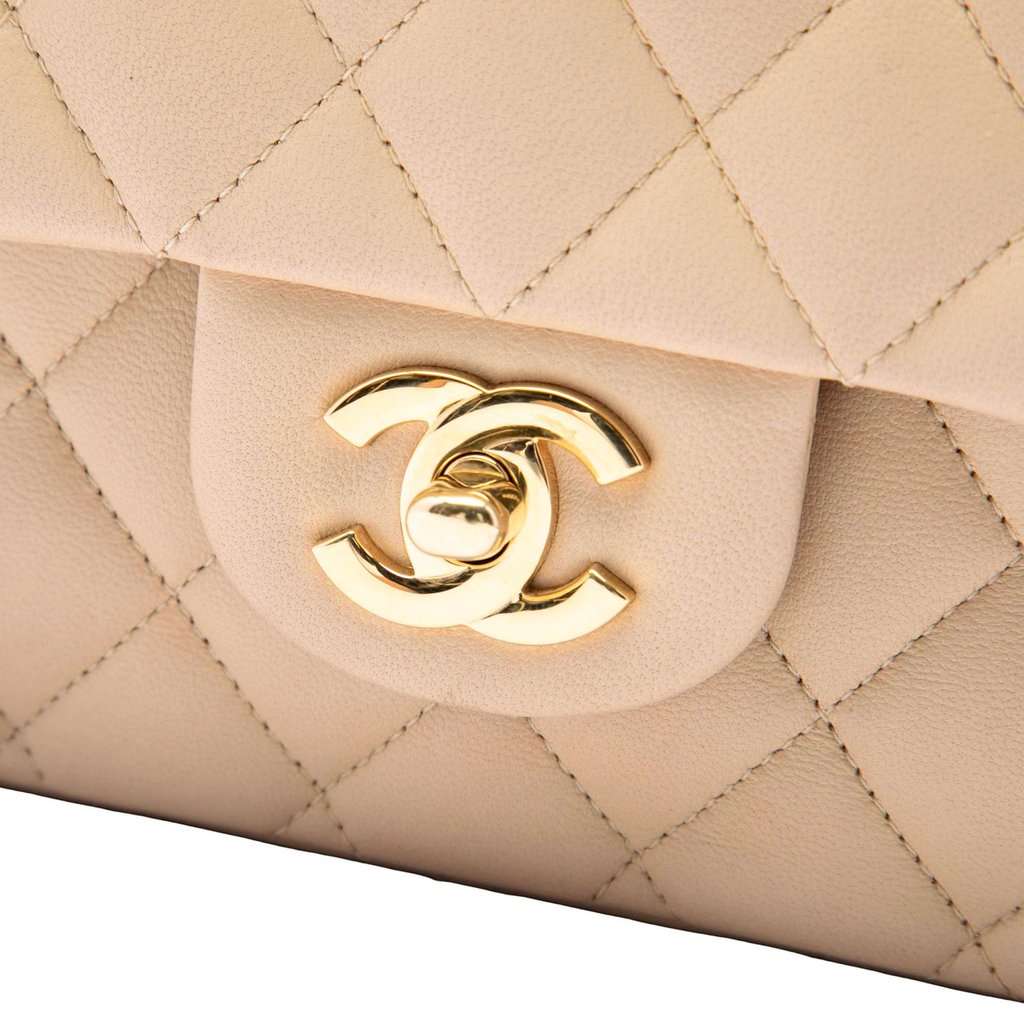 Chanel Medium Classic Lambskin Double Flap Brown Leather Very good condition - Box View