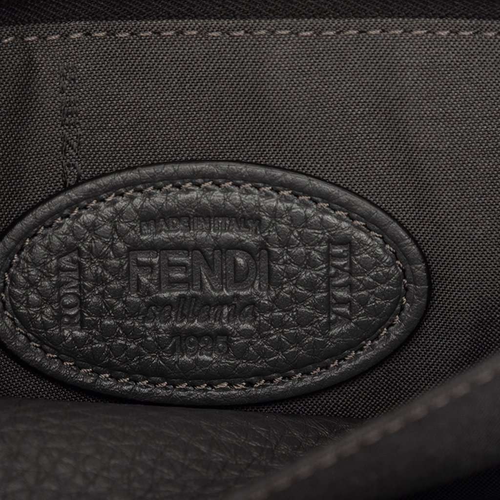 Fendi Grained Leather Roma Selleria Zip Clutch Black Leather Very good - Box View