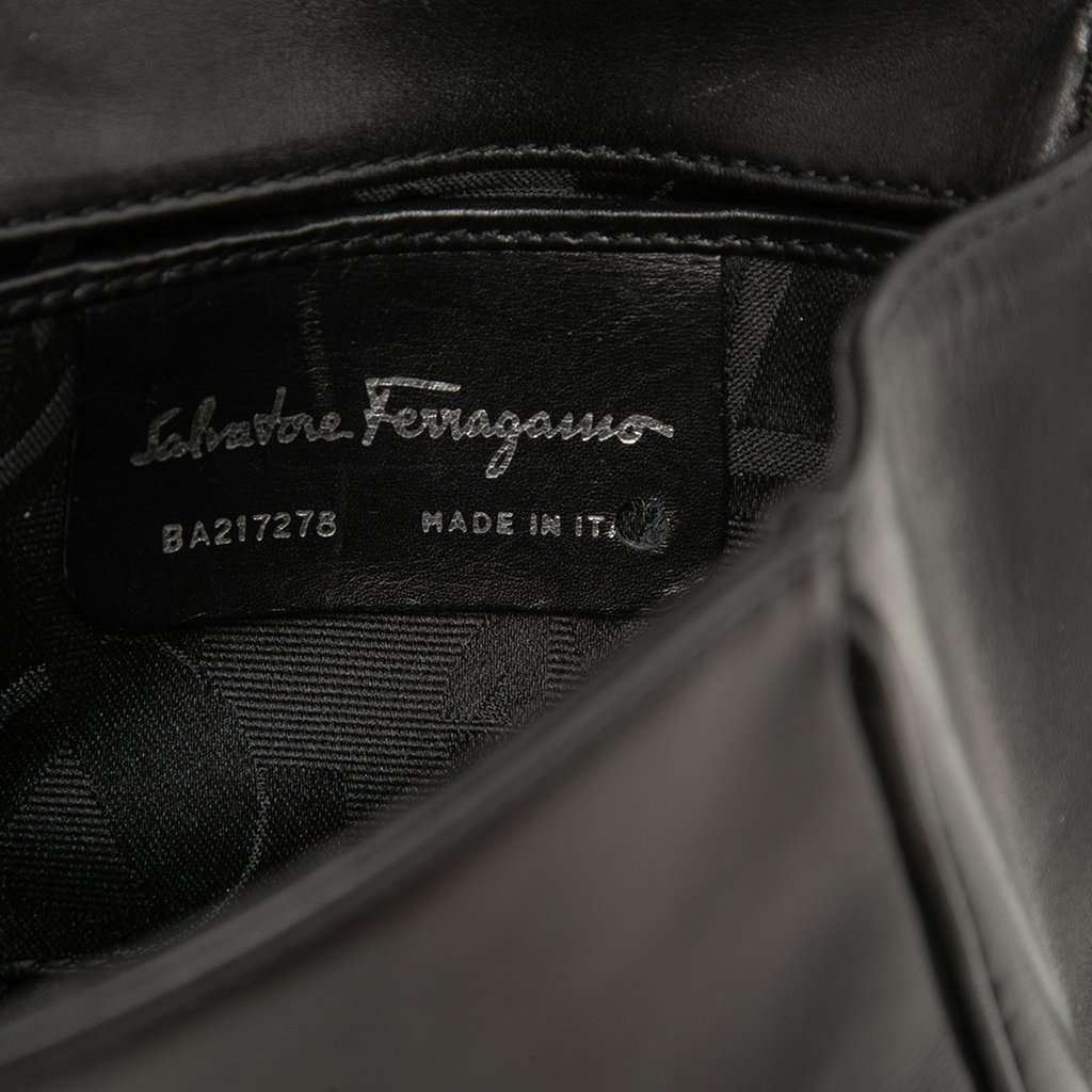 Ferragamo Mini Leather Vara Crossbody Black Leather Very good condition - Box View