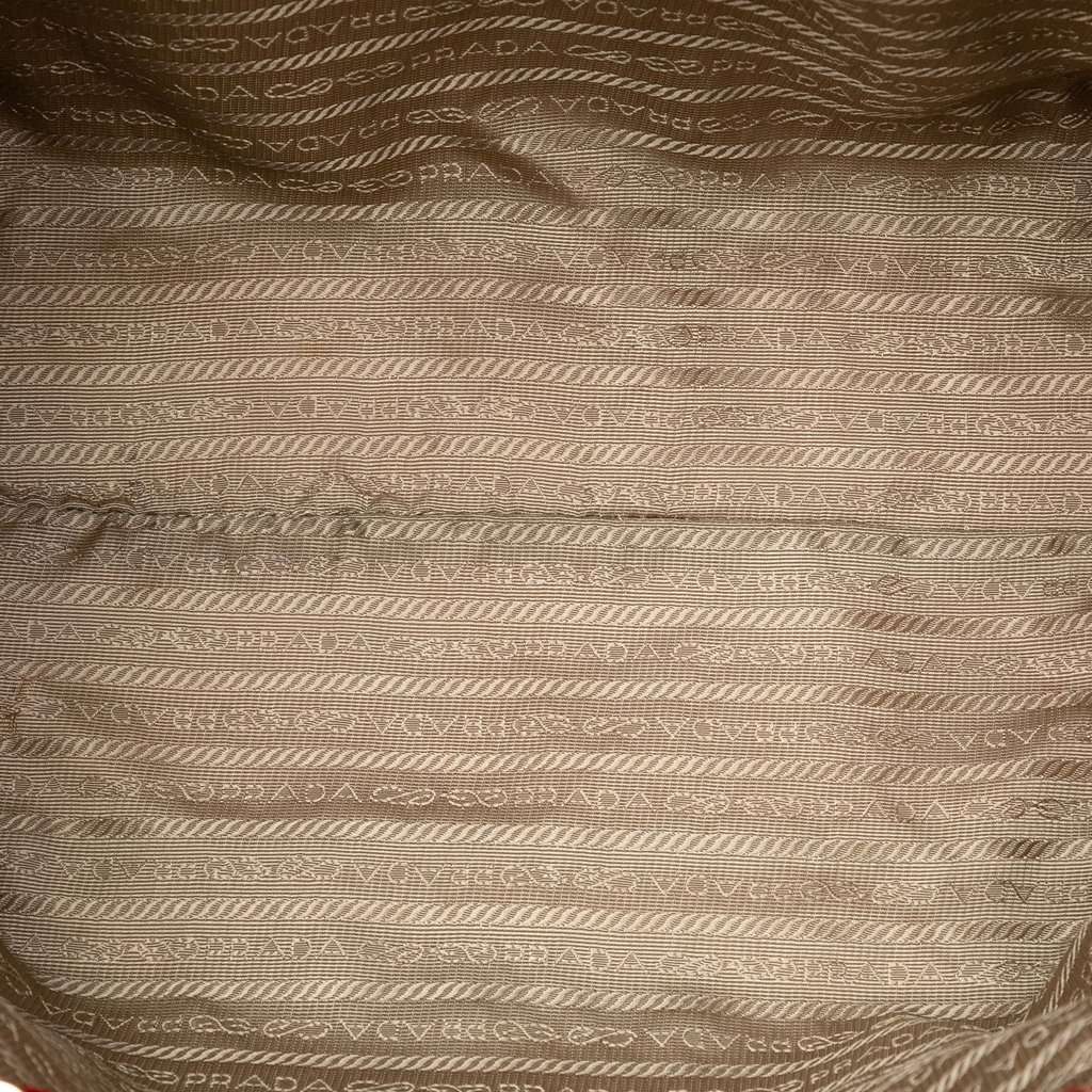 Prada Canvas Canapa Logo Tote Beige Very good condition - Model View