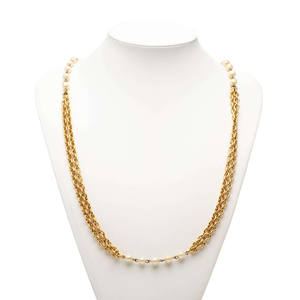 Chanel Gold Plated Faux Pearl Multistrand Pendant Necklace Gold Metal Very good - Box View