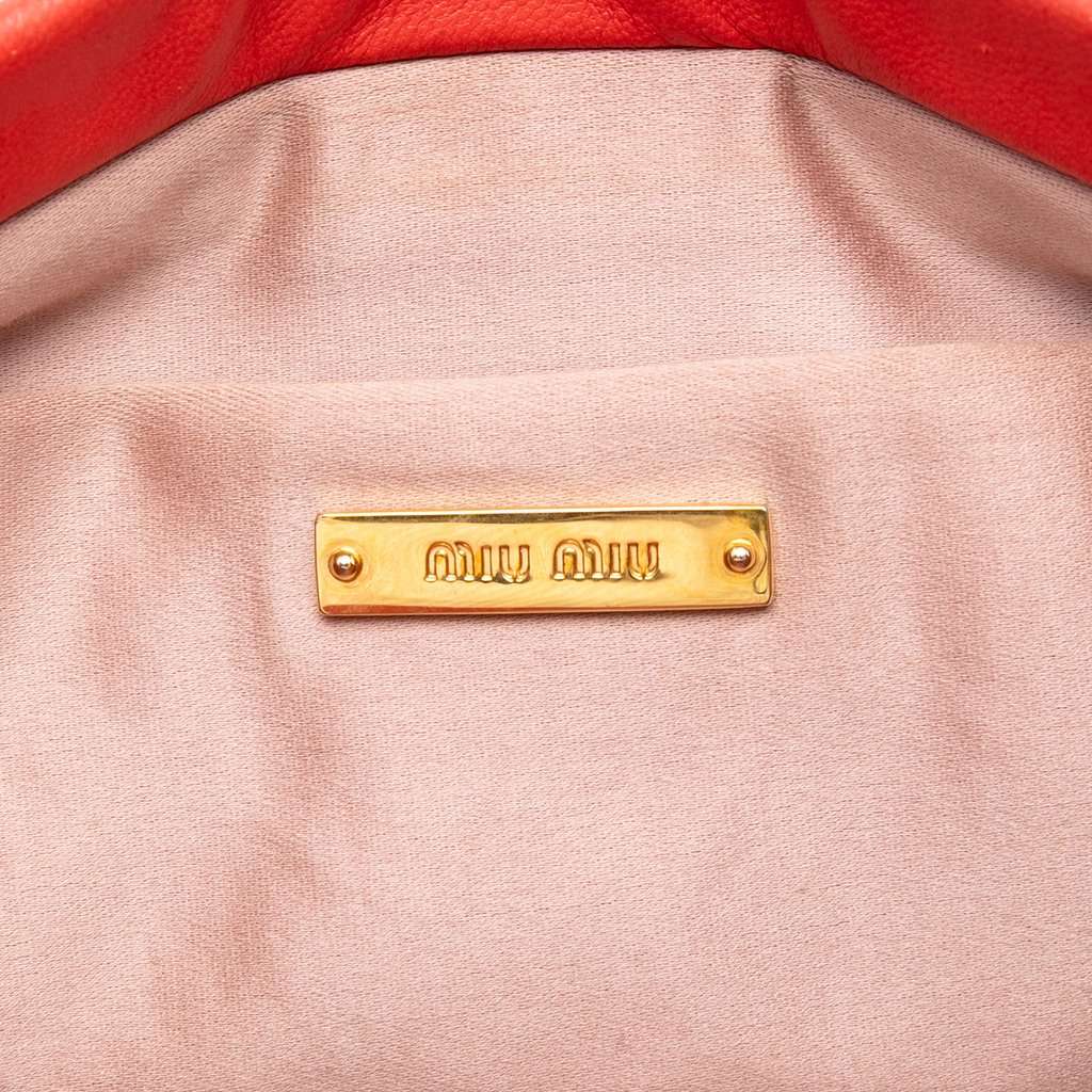 Miu Miu Matelasse Nappa Frame Shoulder Bag Red Leather Very good condition - Box View