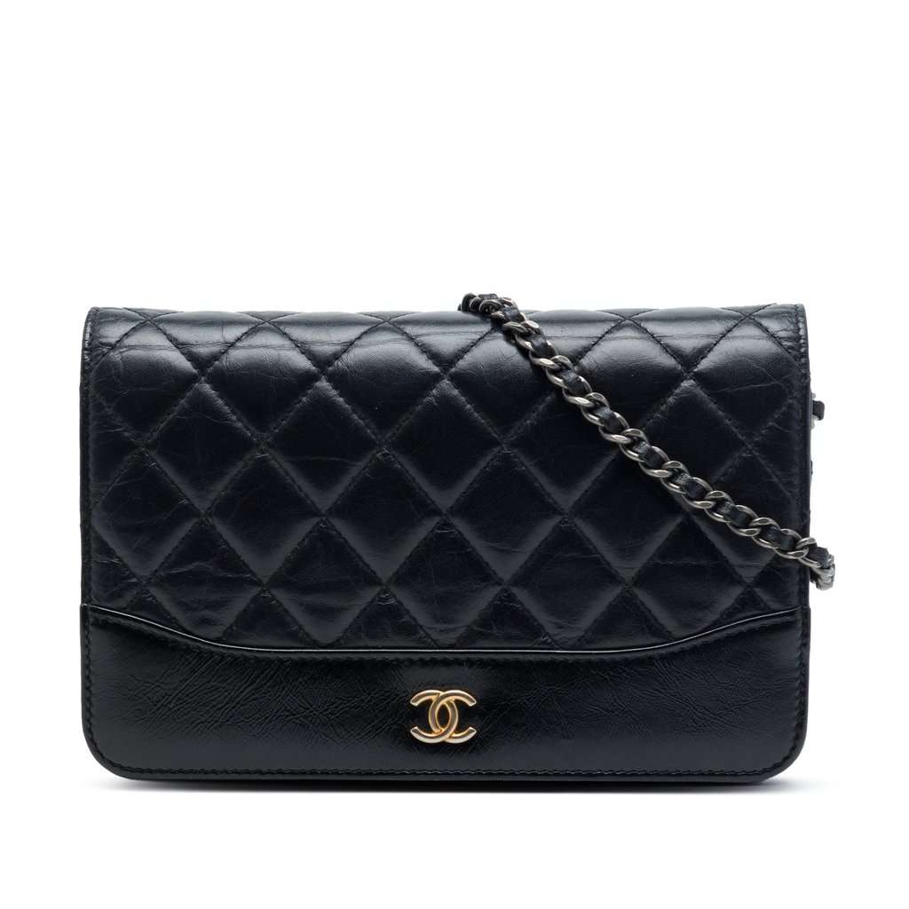 Chanel Quilted Aged Calfskin Gabrielle Wallet On Chain Black Leather Very good - Front View