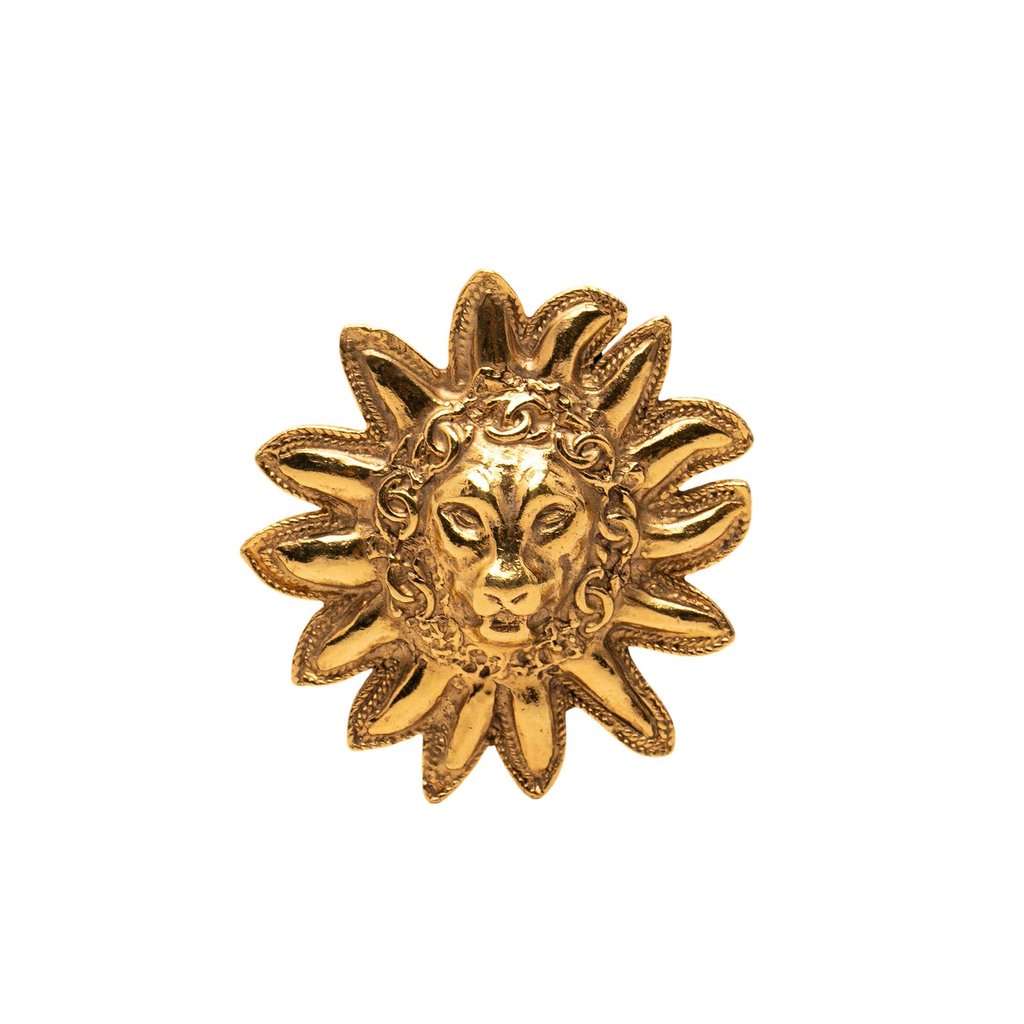 Chanel CC Gold Plated Lion Head Sun Brooch Gold Metal Very good condition - Front View