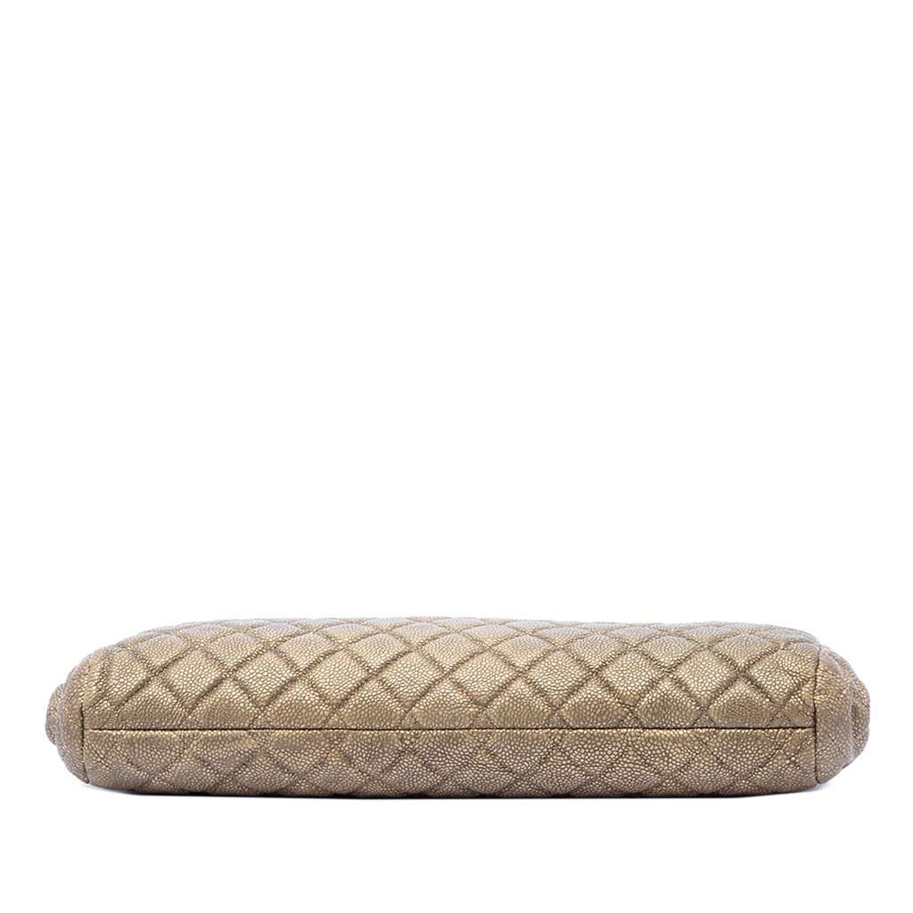 Chanel Large CC Quilted Metallic Caviar Frame Clutch Gold Leather Very good - Inside View