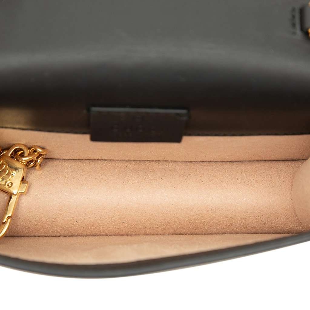 Gucci Super Mini Calfskin Web Sylvie Chain Crossbody Black Leather Very good condition - Model View