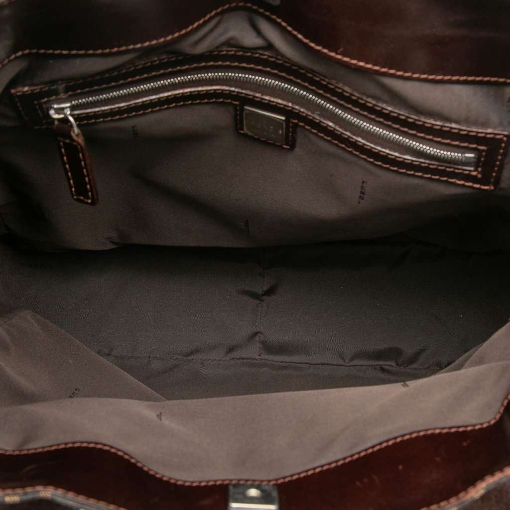 Fendi Zucca Canvas Tote Brown Very good condition - Model View