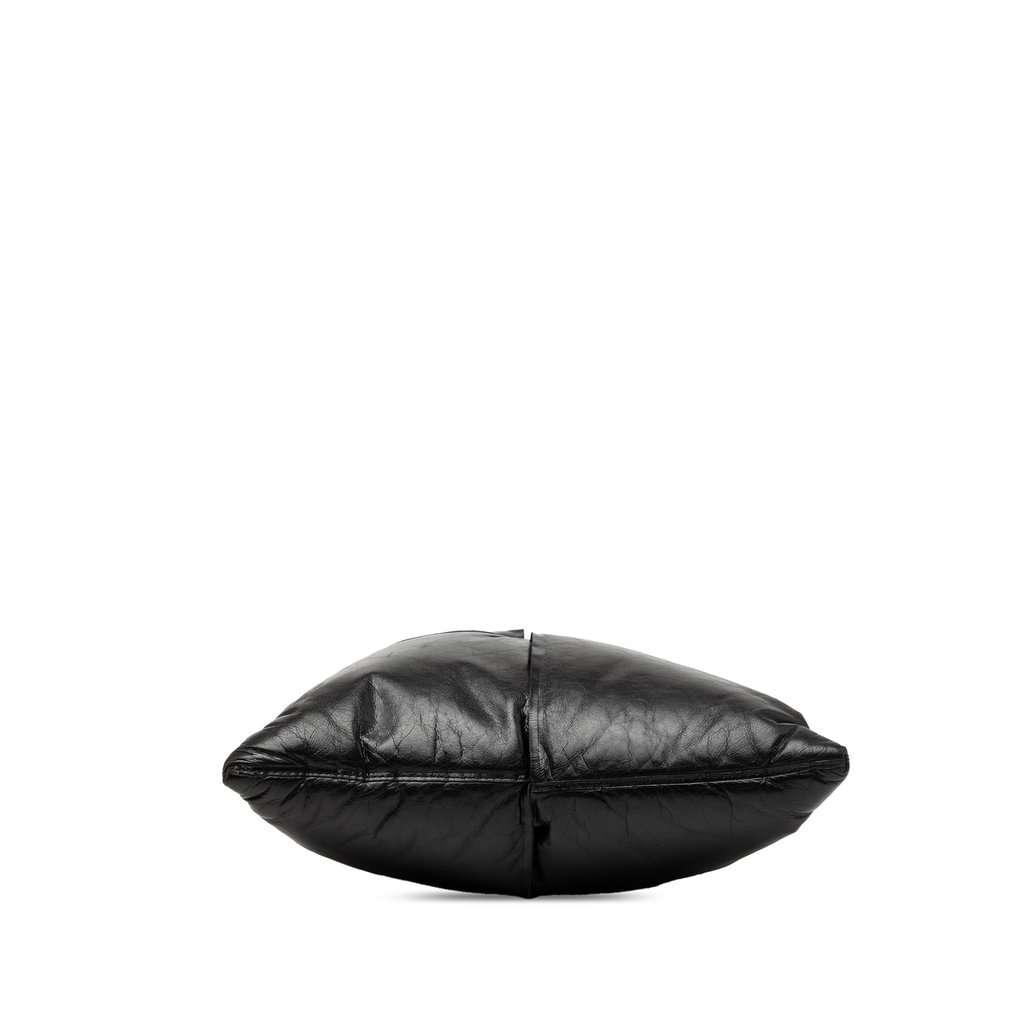 Bottega Veneta Nappa Intrecciato Padded Square Wristlet Pouch Black Leather Very good condition - Inside View