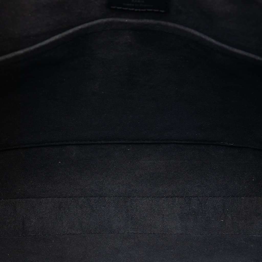Louis Vuitton Epi Dandy MM Black Leather Very good condition - Model View