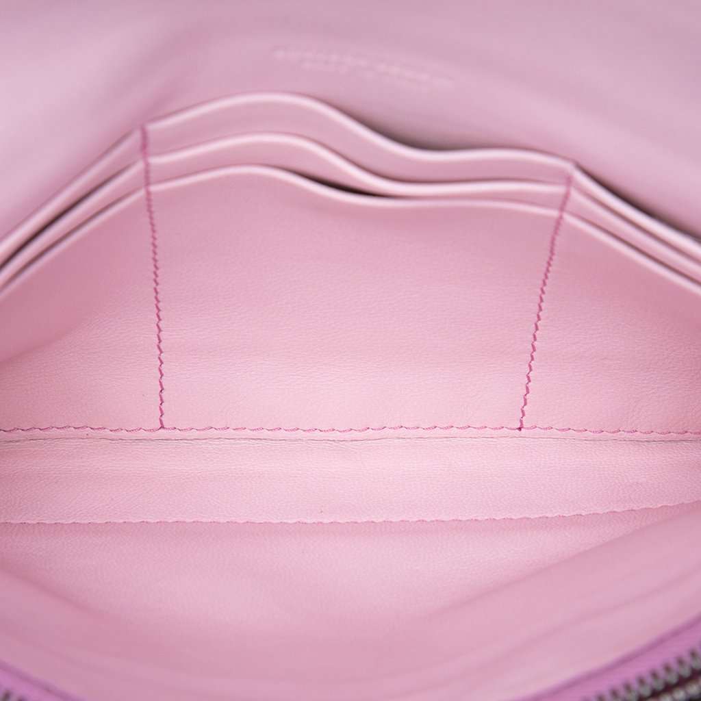 Bottega Veneta Bicolor Nappa Intrecciato Wallet On Chain Pink Leather Very good - Model View