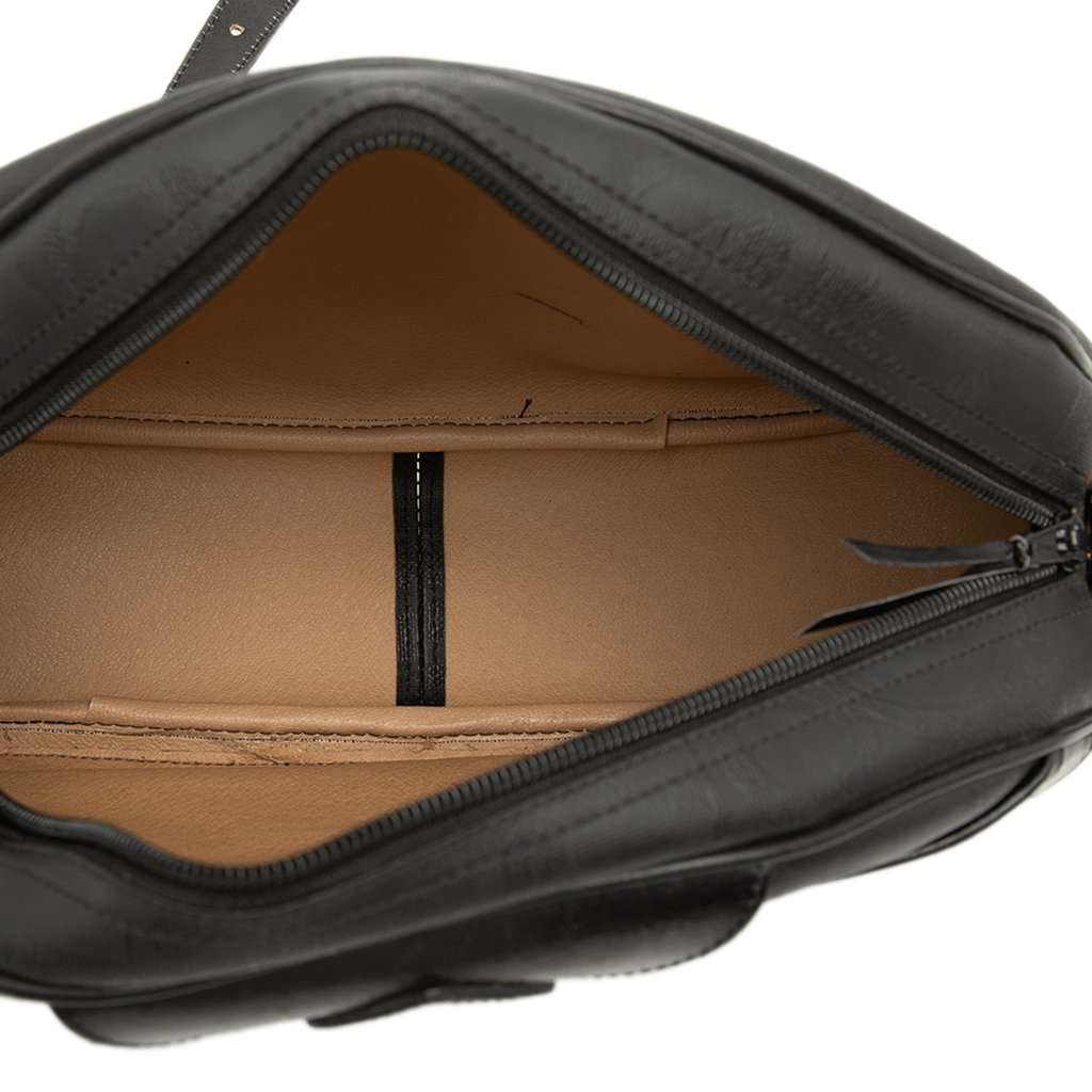Dior Oblique Trotter Coated Canvas Crossbody Black Very good - Model View