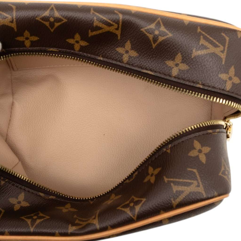 Louis Vuitton Monogram Locker Dopp Kit Clutch Brown Very good - Model View