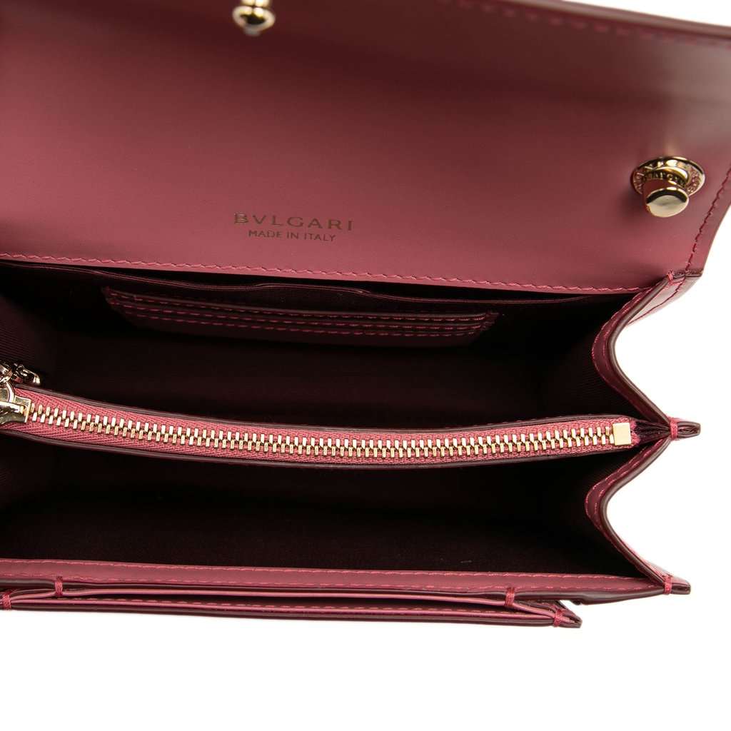 Bvlgari Calfskin Serpenti Forever Crossbody Pink Leather Very good condition - Model View