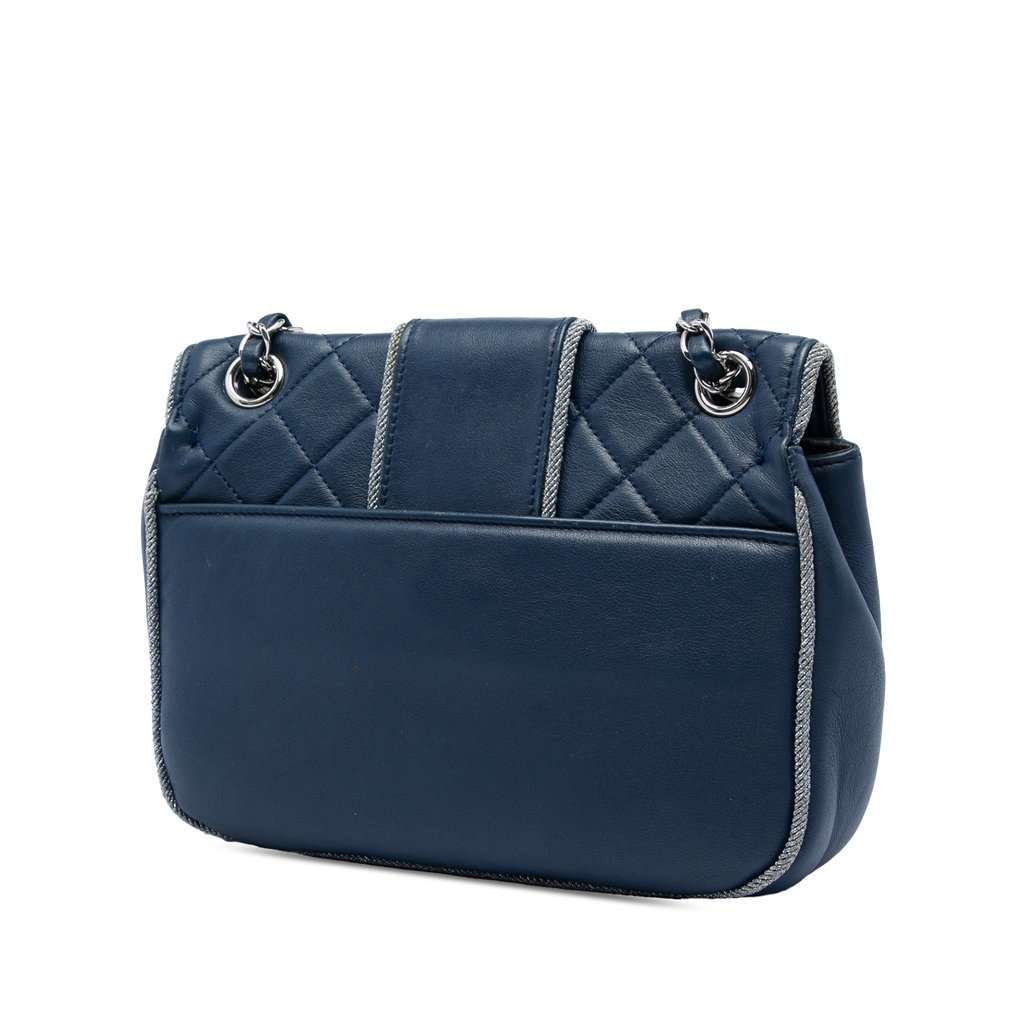Chanel Medium Quilted Lambskin and Metallic Trim Elementary Chic Flap Blue Leather Very good condition - Back View