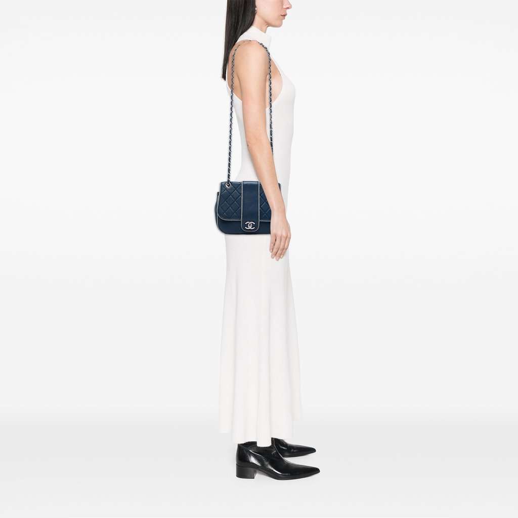 Chanel Medium Quilted Lambskin and Metallic Trim Elementary Chic Flap Blue Leather Very good condition - Box View