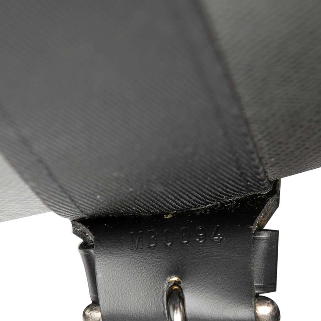 Louis Vuitton Taiga Satellite 53 Luggage Black Leather Very good - Box View