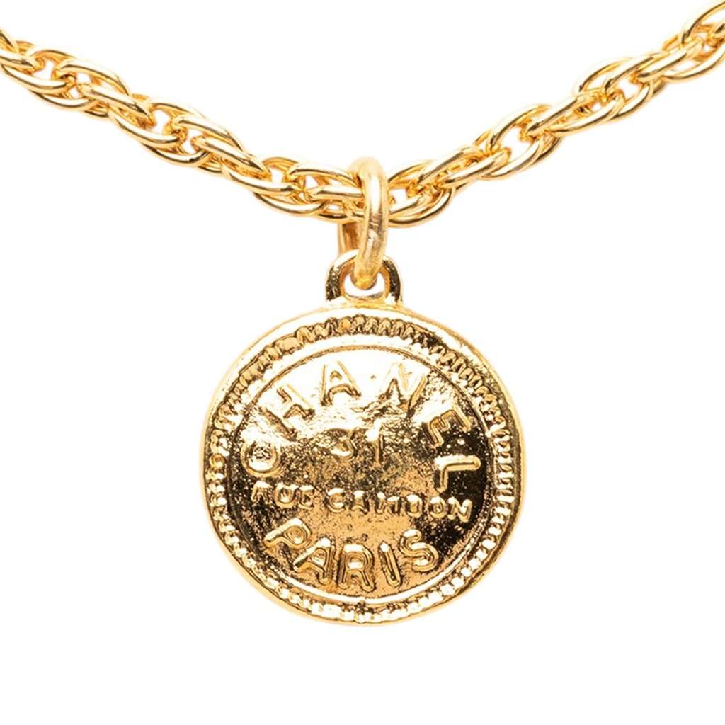 Chanel CC Gold Plated Rue Cambon Medallion Pendant Necklace Gold Metal Very good condition - Back View