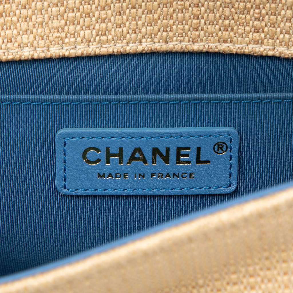 Chanel Old Medium Chevron Raffia Boy Flap Beige Very good condition - Box View