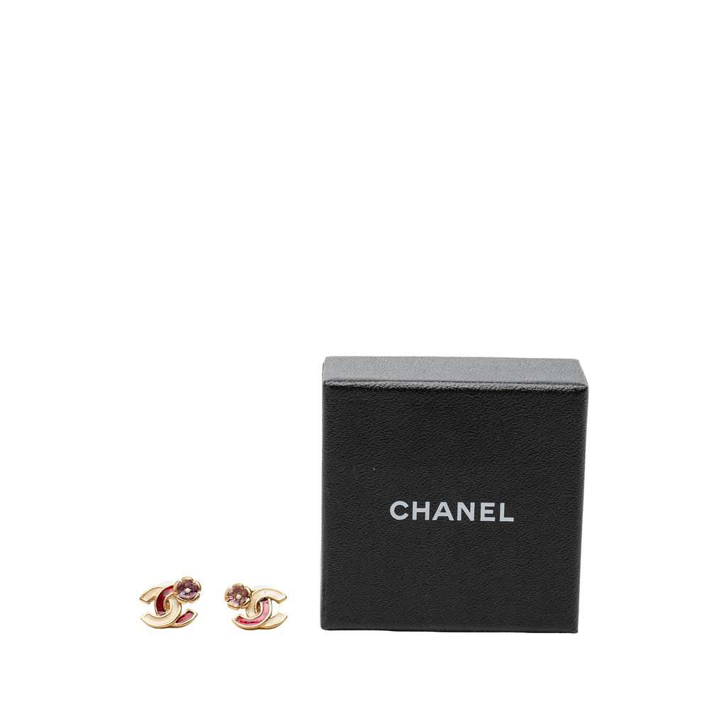 Chanel CC Gold Plated Bicolor Enamel Flower Bullet Back Earrings Gold Metal Very good condition - Model View